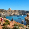 Leto još nije gotovo: Na dva sata od Srbije čeka vas topli Mediteran i kupanje u oktobru