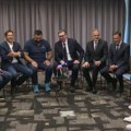 Vučić se sastao sa srpskim atletičarima: "Svaka vam čast kako branite boje Srbije"