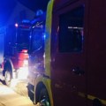 Požar u kragujevačkom naselju Bresnica! Starica (78) palila kartone u kući, ona i sin zadobili povrede po licu i kosi!