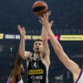 Partizan na krilima avramovića srušio Efes u paklu arene: Nestvarni Aleksa nosio crno-bele do velike pobede u borbi za top…