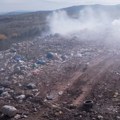 Nesnosan smrad širi se kroz sela Ponovo se zapalila deponija Goveđak kod Sjenice (foto)