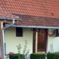 Milan Vasić pokazao imanje na Kosovu: Ogromno dvorište, prizemna kuća, a zbog onog što je njegov otac uradio glumac puca od…
