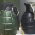 Pretio sinu pa uhapšen Policija kod njega pronašla jednu ručnu bombu...