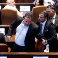 (Video) Ovo je trenutak kad je prekinut Trampov govor! Čula se vika, onda je cela sala odjeknula: Izraelski parlament na…
