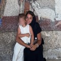 Marija Mikić na veliki praznik otišla u crkvu: Pevačica ovako obeležava dan na koji se veruje da Bogorodica ispunjava želje…