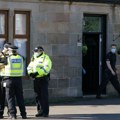 Incident u centru Edinburga: Uhapšen izgrednik sa hladnim oružjem