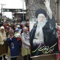 Iran na nogama: Počelo obeležavanje 40 dana od smrti ajatolaha Alija Hamneija