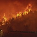 Indonezija u plamenu: Stotine vatrogasaca na terenu, vatra guta nacionalni park