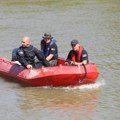Automobil udario biciklistu koji je pao u reku i preminuo: Užas kod Zrenjanina, ronioci izvukli telo
