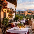 "Je l' realno ovo?" Otišao u Andaluziju pa sa porodicom seo u restoran: Kad je stigao račun nije mogao da veruje svojim očima…