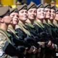 Uniforme prilagođene ženama u ukrajinskoj vojsci