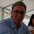 Vučić: Možda ipak nekog pomilujem
