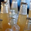 Iznenađujuće otkriće: Pića u staklenim bocama sadrže više mikroplastike nego ona u plastičnim bocama