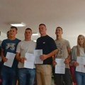 Fondacija „Ana i Vlade Divac“ obezbedila novu opremu za 20 mladih poljoprivrednika iz Požege