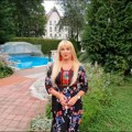 Naša pevačica završila u bolnici zbog čia semenki