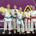 Sestrama Ristov zlatne medalje: Uspeh Ćupričana na karate turniru (foto)