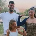 Bugarka Dara slučajno srela Novaka sa ćerkom, nastao hit snimak! Odigrali Bangaranga ples: "Kako je svet mali"