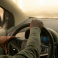 Stručnjaci pred sezonu odmora upozoravaju: Umor, brzina i neproverena dokumenta najčešći uzroci problema na putu