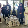 Humanost na delu: Nagrada pretvorena u paketiće za decu sa prokupačke Pedijatrije