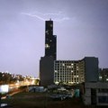 Novo nevreme nad Srbijom, jak vetar, kiša i grad pogodili veći deo zemlje(VIDEO)