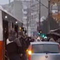 Neki putnici imaju posekotine Epilog napada na GSP u Beogradu