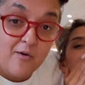 Marija i Jovana proslavljaju zagrljene, pljušte poljupci: Prvo pala "prosidba" pa zajednička pesma