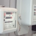 „Građanima bi više značila borba protiv korupcije u EPS-u“: Vučićeve energetske mere za penzionere pod lupom