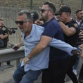 Pristalice glavne turske opozicione stranke protestovale u Istanbulu uprkos zabrani okupljanja, bačen suzavac