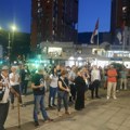 Užičani i večeras protestovali ispred Skupštine grada