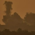 "Gaza gori, idf udara gvozdenom pesnicom": Grad bombardovan tokom noći, hiljade ljudi pobeglo tokom noći: "Možemo da ih čujemo…