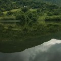 (Video) Nekada ruglo sada raj za pecaroše Ovo jezero u Srbiji postalo je atraktivna destinacija