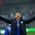 Ministar uručio diplomatske pasoše reprezentativcima BiH