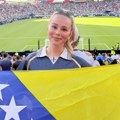 Lepa Ajla udata za Srbina koji igra za Ameriku: Sinoć je sa zastavom Bosne bila na tribinama