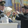 "Ukrajina drži svoju reč": Zelenski uručio orden Ursuli fon der Lajen i izazvao lavinu reakcija
