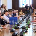 Predato više od 220.000 potpisa Predstavnici liste "Aleksandar Vučić - Ujedinjena Srbija" predali RIK-u listu kandidata za…
