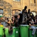 Stotine privedenih na protestima učenika u Francuskoj