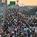 Sedmi protest "Srbija protiv nasilja" - građani šetali do Autokomande, skupovi i u Novom Sadu, Nišu i Kragujevcu…
