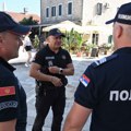 Srpski policajci u mešovitim patrolama na crnogorskom primorju