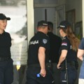 Telo žene pronađeno pored njive sa 10 ubodnih rana, ubica pokušao da izvrši samoubistvo: Žrtva iz Kragujevca ga već dva…