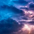 Upaljen crveni alarm u više regiona Dolazi strašno nevreme ove krajeve zemlje će zahvatiti prve