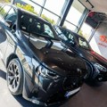 „Straus cars“ - moderan autoservis i salon automobila
