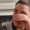 "Izgubila sam osećanja prema deci, porodica mi je patila! Naša pevačica bila u kandžama zla, a onda se sve preokrenulo: Evo…