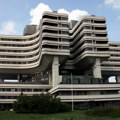 Dvoje dece helikopterom prebačeno iz RS u Beograd na lečenje