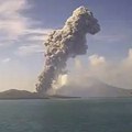 Erupcija vulkana na ostrvu Anak Krakatau u Indoneziji