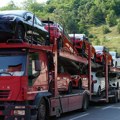 Kolona teretnih vozila od GP Gradina do naplatne stanice Dimitrovgrad
