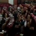 Šok! Parlament u mraku zbog duga od 1,8 miliona$ Poslanici zatečeni usred rasprave i zaglavljeni u liftu: "Nestala struja"…