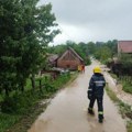 Zbog nevremena MUP na terenu širom zemlje - evakuisano 14 osoba u tri intervencije