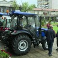 Kragujevačkim poljoprivrednicima uručena rešenja o podsticajnim sredstvima