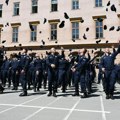 U Srednjoj školi unutrašnjih poslova u Sremskoj Kamenici profesori trpe ponižavanja i mobing direktorke: Šestoro dobilo…