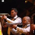 Goran Bregović sa svojim Orkestrom za svadbe i sahrane zapalio Sanremo! Nastupio sa pobednikom festivala, on će predstavljati…